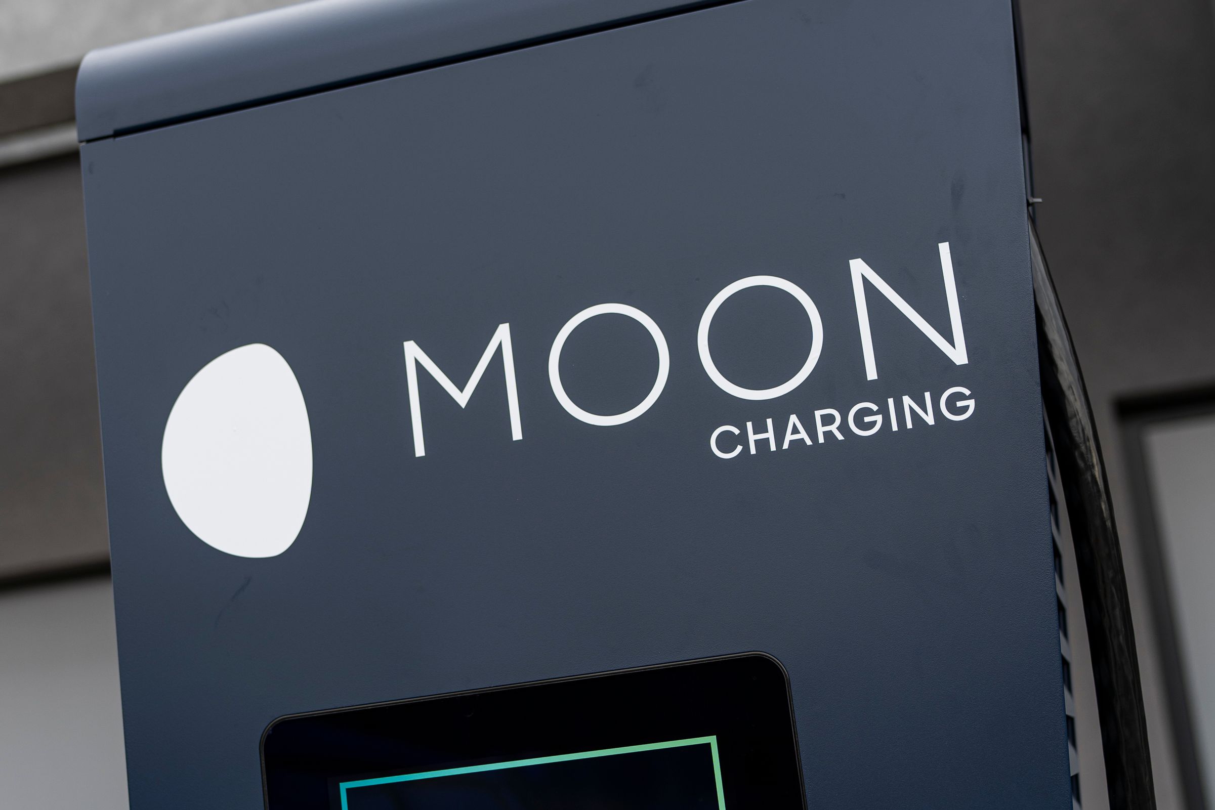 Moon charging station