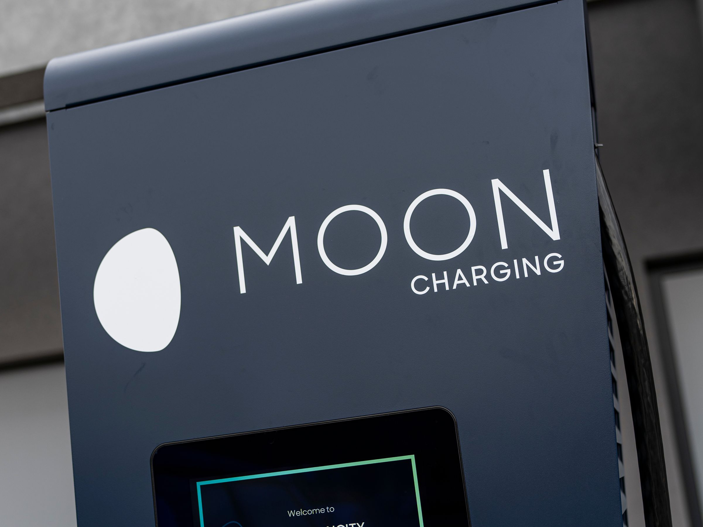 Moon charging station