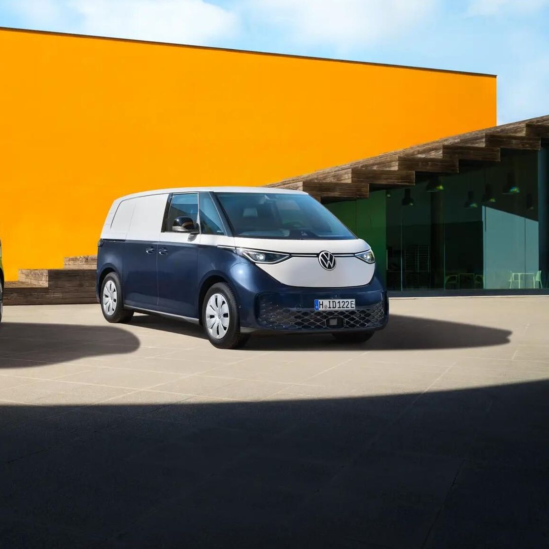 2 ID. Buzzes in front of an orange wall